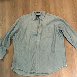 MAKE ME AN OFFER Abercrombie & Fitch Country Clothes Collection Button-Up Shirt
